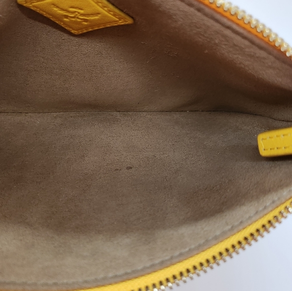 MCM San Marcos Liz Shopper Yellow Leather Pochette - Picture 10 of 12